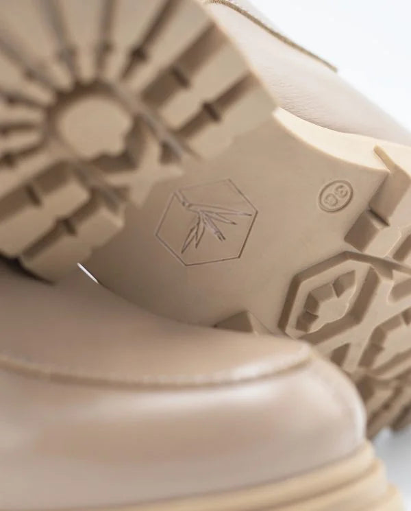 Wood Boots - Beige