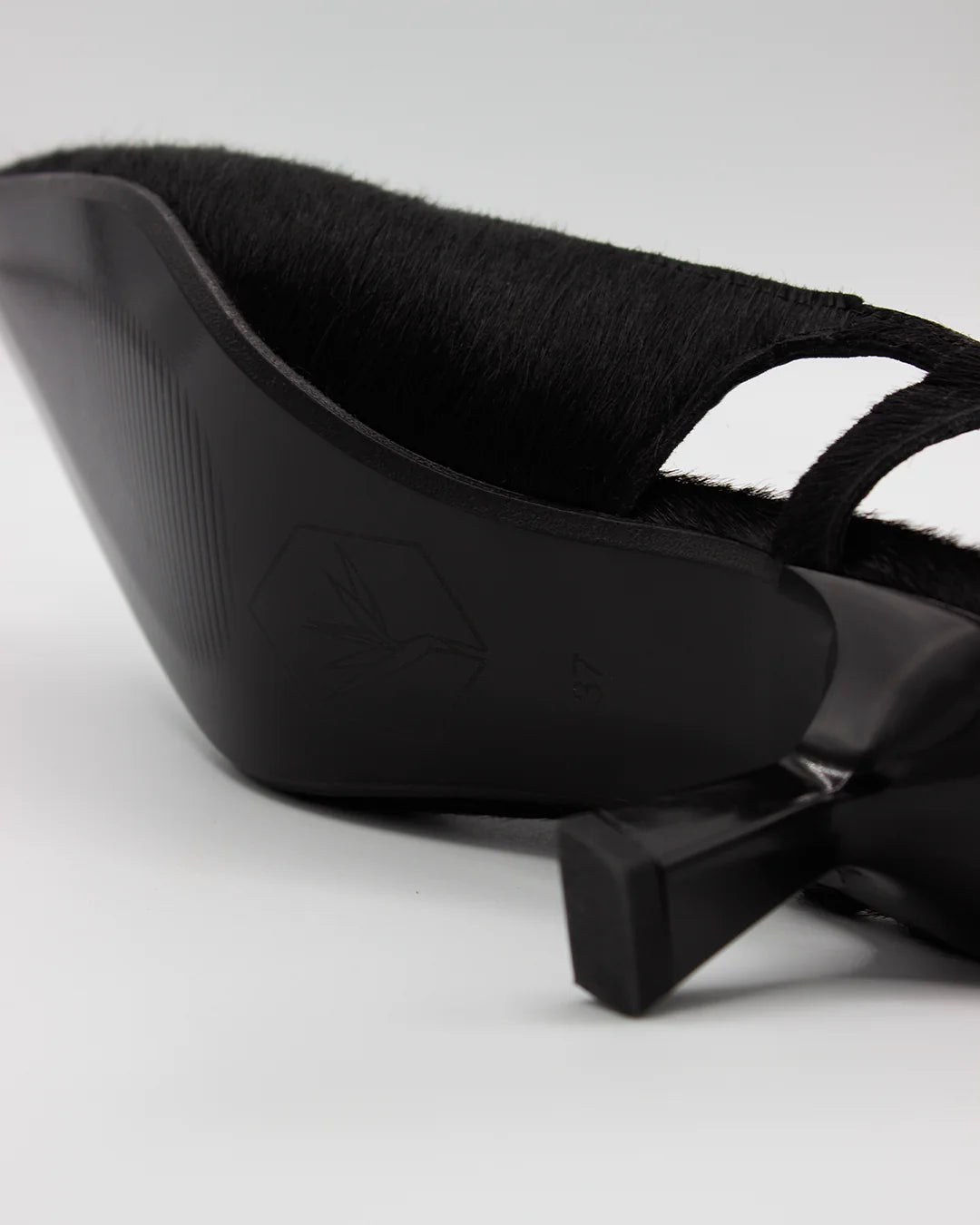 Natural Hair Heels - Black